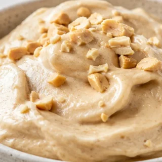 Dreamy Banana Peanut Butter 'Nice Cream' - banana ice cream - Banana ice cream: blend frozen bananas with peanut butter for a healthy, creamy 'nice cream'. Mast