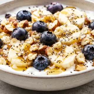 Easy Blueberry Chia Yogurt: Breakfast Delight - Blueberry chia: whip up this quick and healthy yogurt in minutes. Perfect for a nutritious breakfast or a light