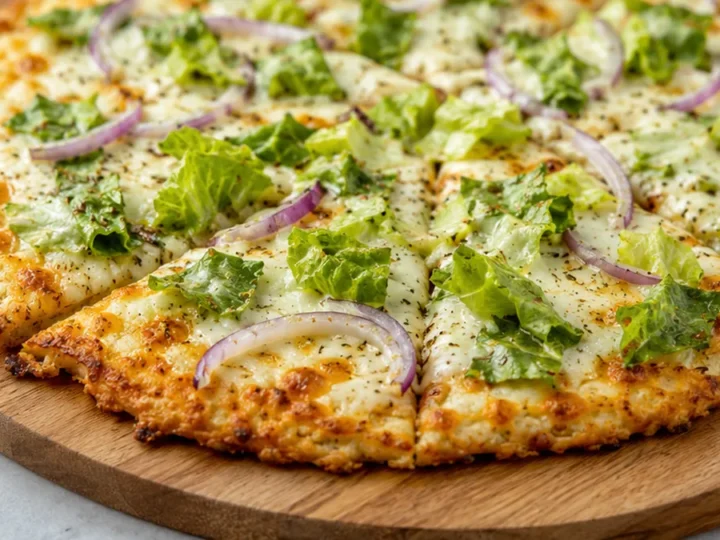 Chicken Crust Caesar Pizza: Crispy & Guilt-Free!