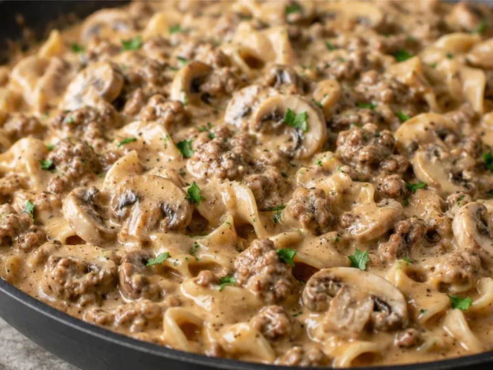 Creamy Ground Beef Stroganoff