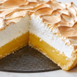 Gluten-Free Lemon Meringue Pie That Will Wow You! - gluten free lemon meringue pie