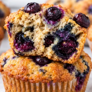 Fluffy Blueberry Banana Muffins